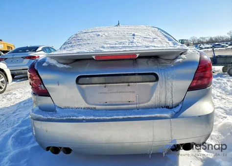 2008 Pontiac Grand Prix Gxp z USA, uszkodzony, nr VIN 2G2WC55C081112481